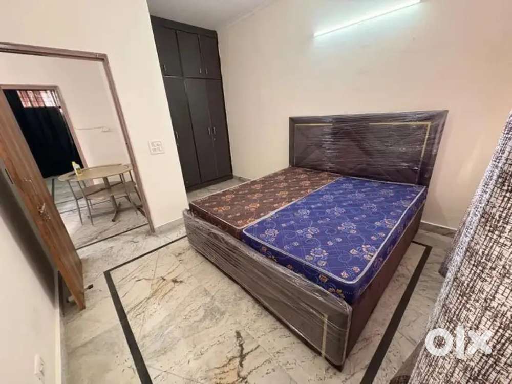 Kothi for rent in guru amardas avenue