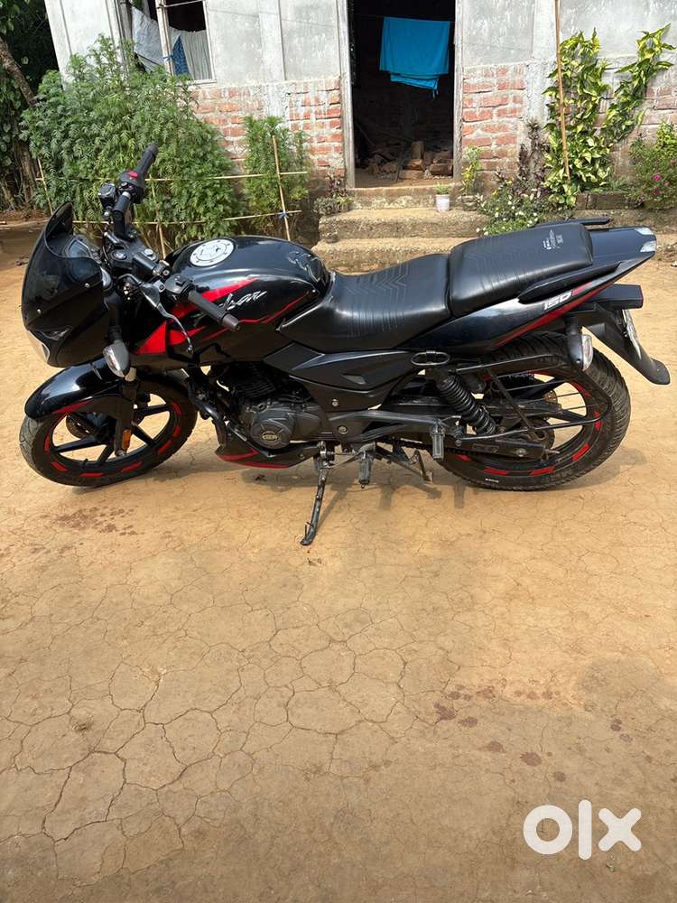 Pulsar 150