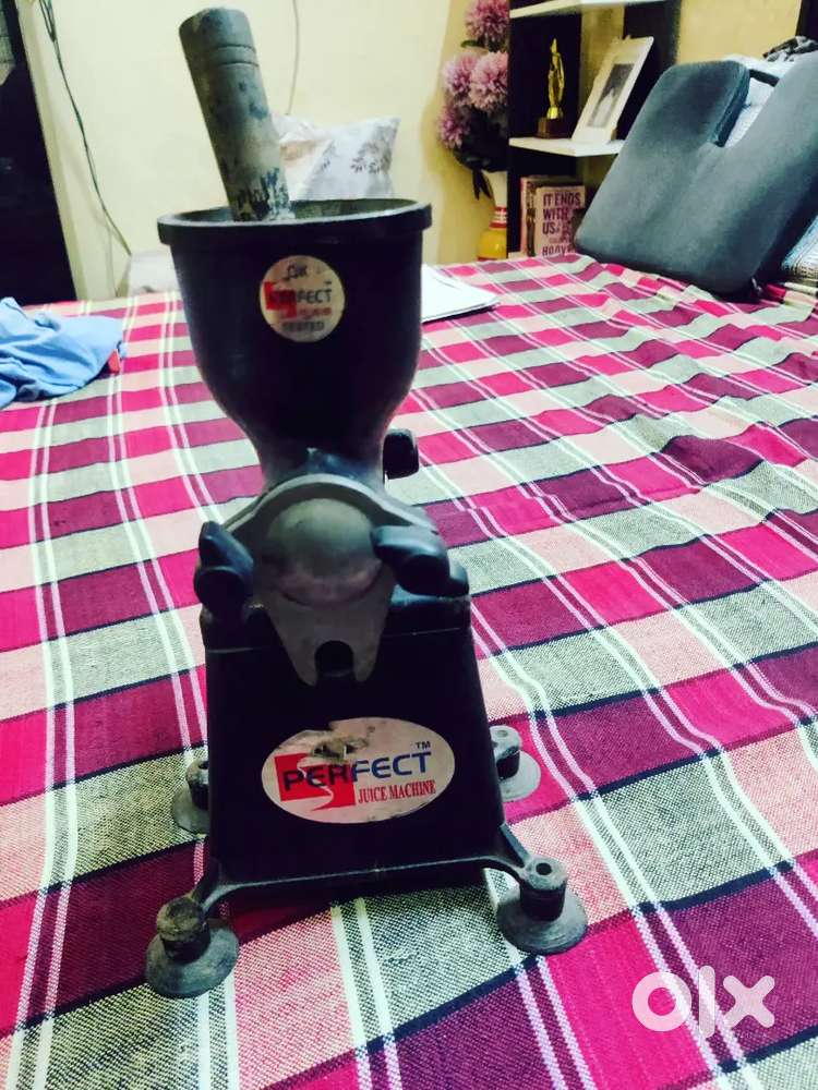 Manual Hand Juicer
