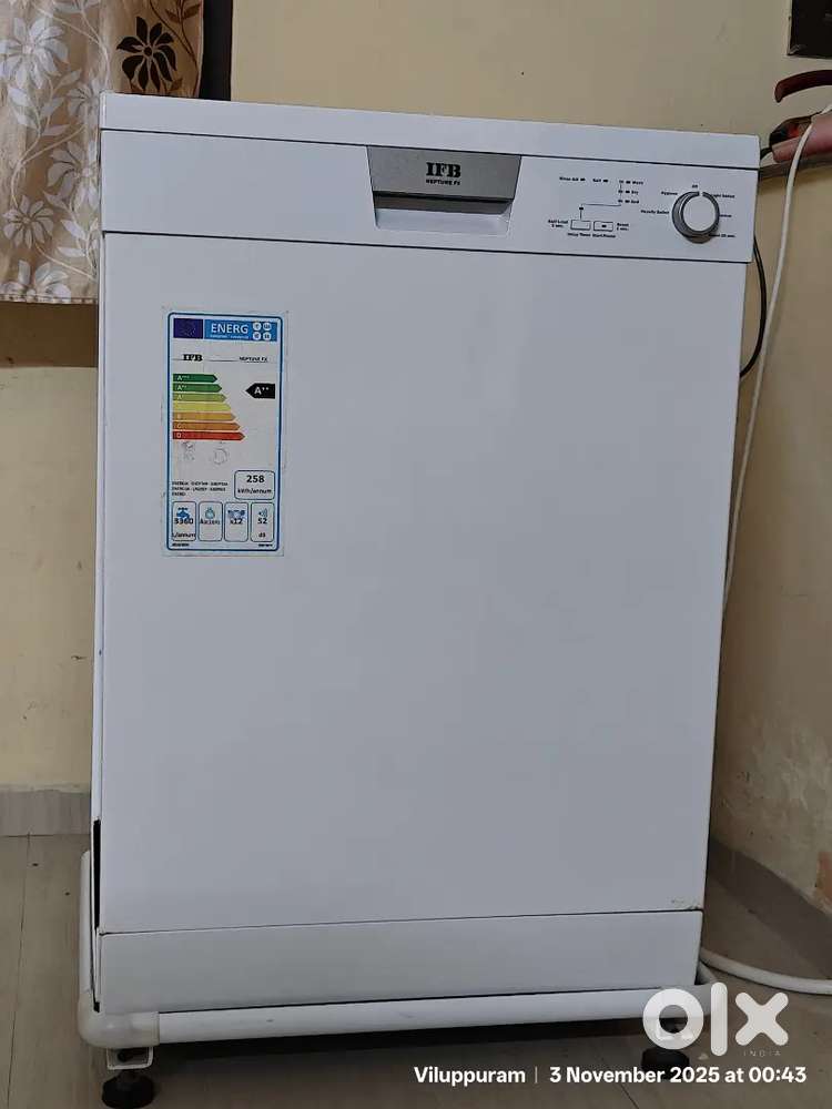 IFB Dishwasher - NEW CONDITION with Stand + Hard water filter