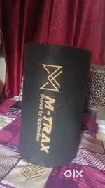 M-Trax का Bass Tube Subwoofer बिक्री के लिए उपलब्ध है।