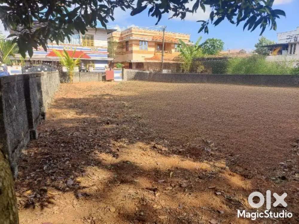 Plot for sale near Vattiyoorkavu