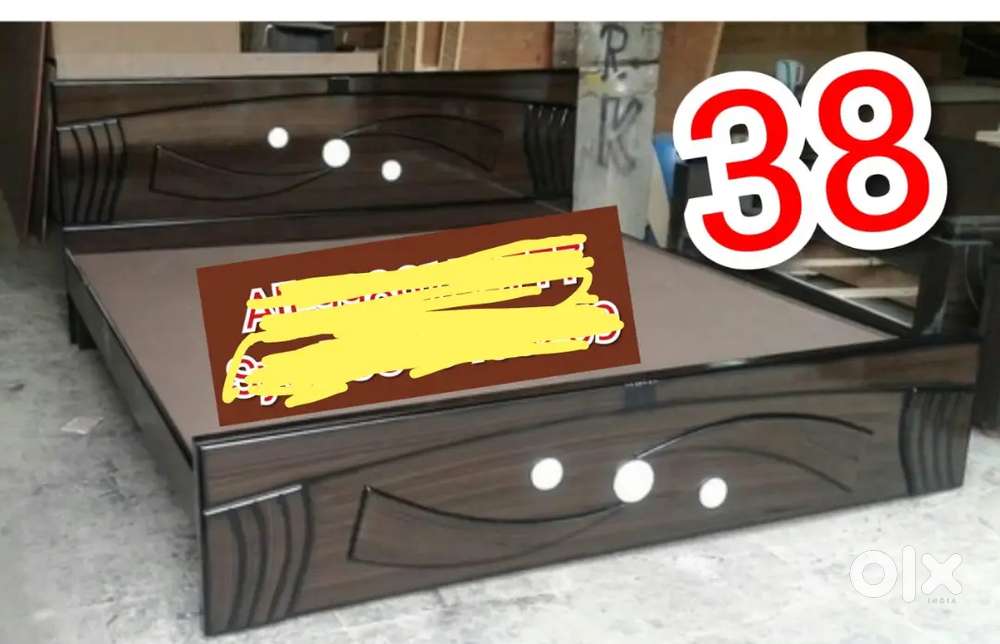 New 4x6 without storage cot 4250