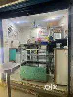 Shop display stall