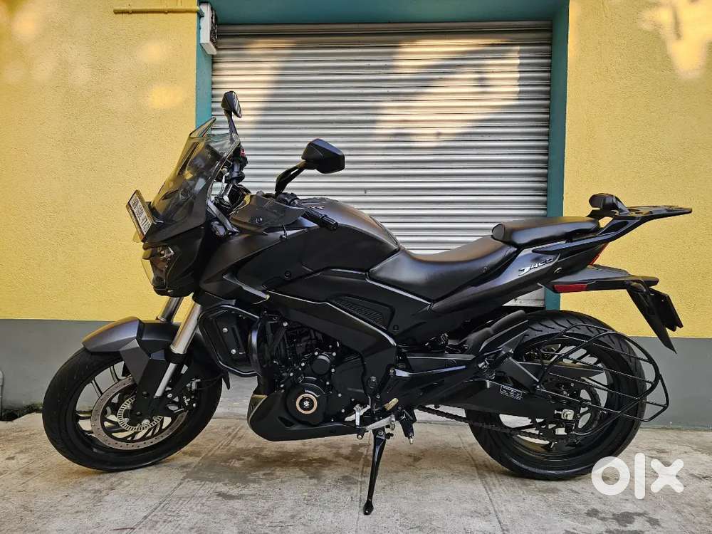 Bajaj Dominar 400cc E20 Charcoal Black