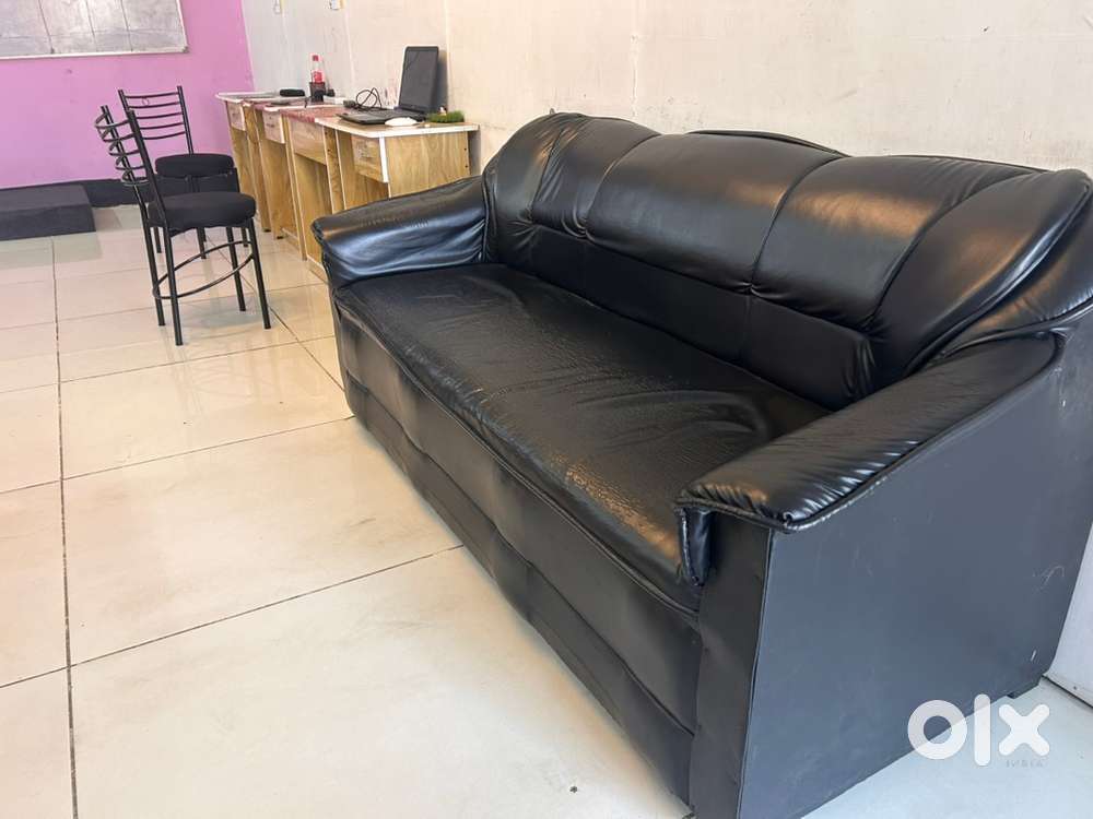 SOFA BLACK MATT