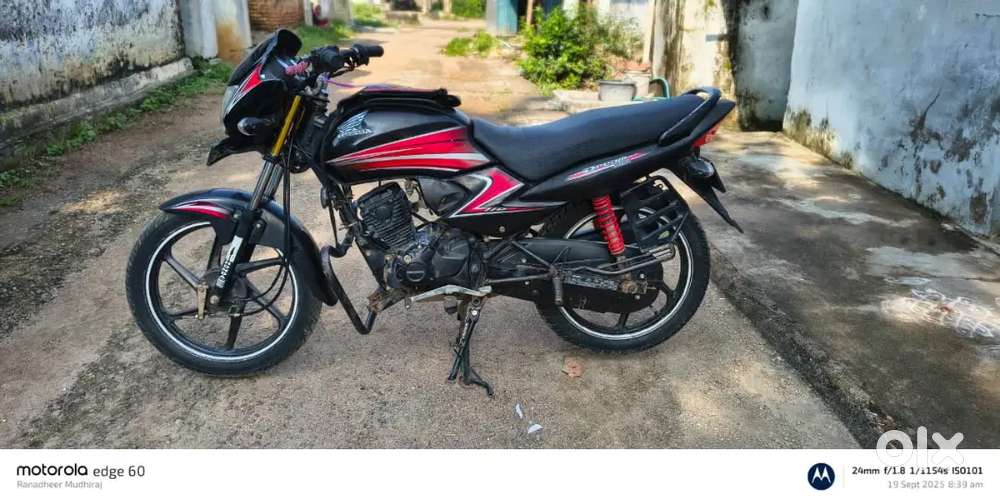 Honda dream yuga