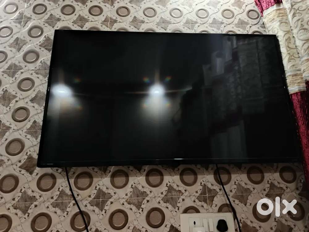 NOBLE SKIODO 50 INCH TV