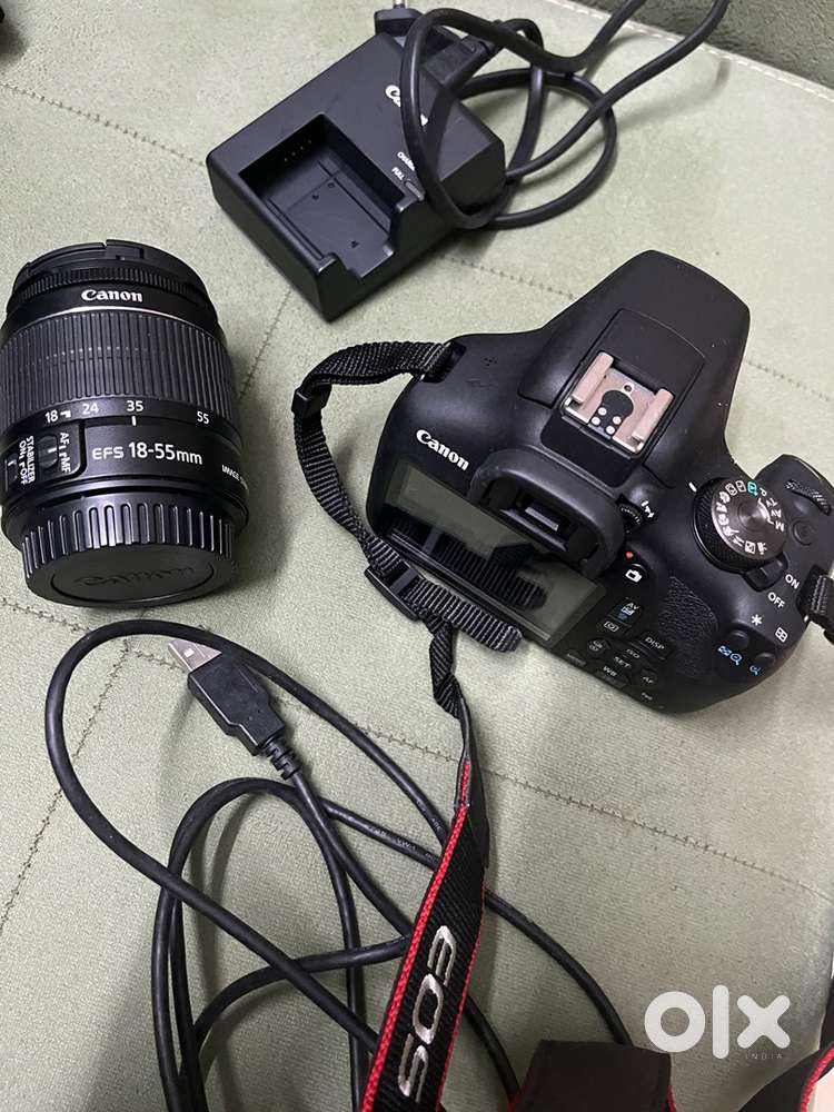 Canon EOS 1500D camera with 18-55 Is lens