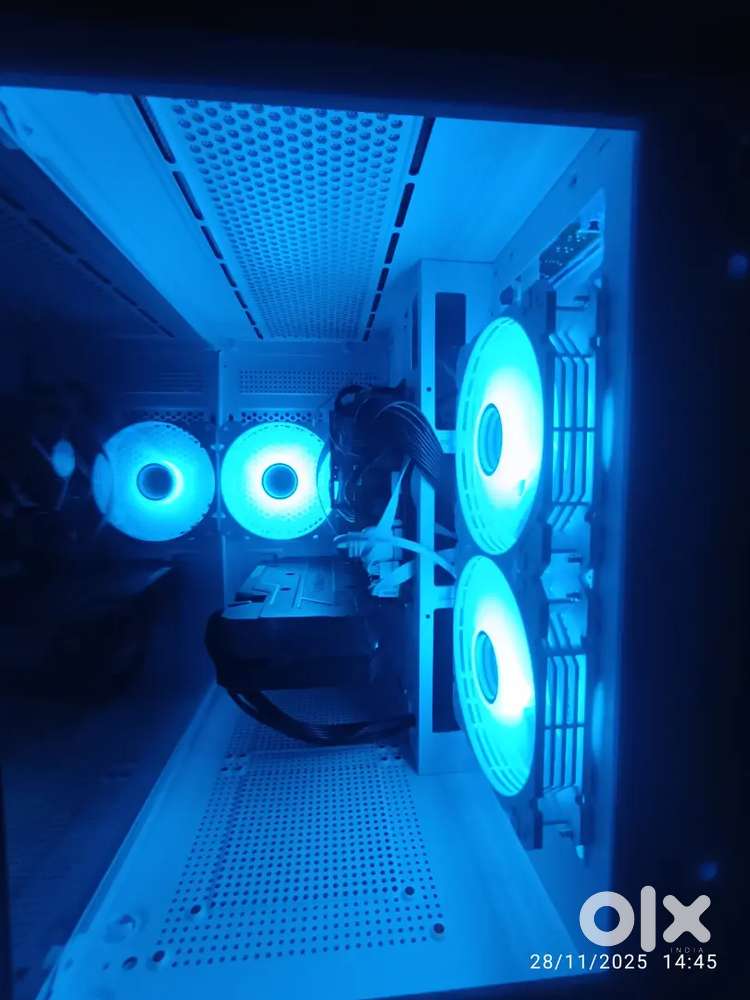 Gaming PC with RTX 2060 OC + i7 4790 8GB ram 128nvme+512hhd bill+box