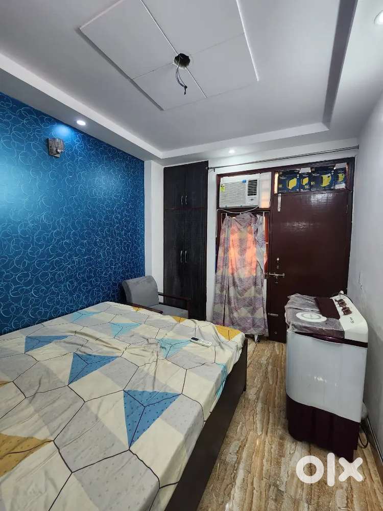 1 bhk fully furnished flat for rent metro walking distance