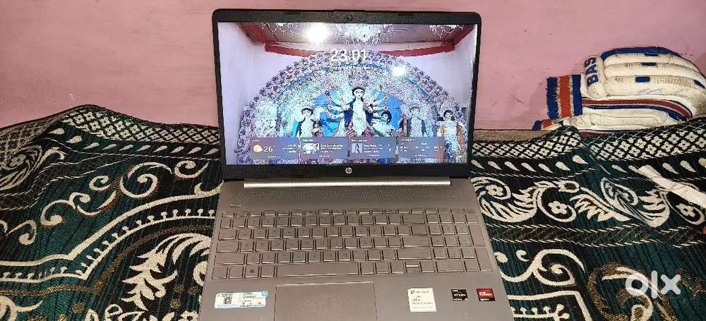 Laptop HP on sale 15k real price 50k
