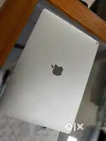 Apple macbook Pro 2018-19 a1990 touch bar 16/256 ci7/9th gen 4gb graph