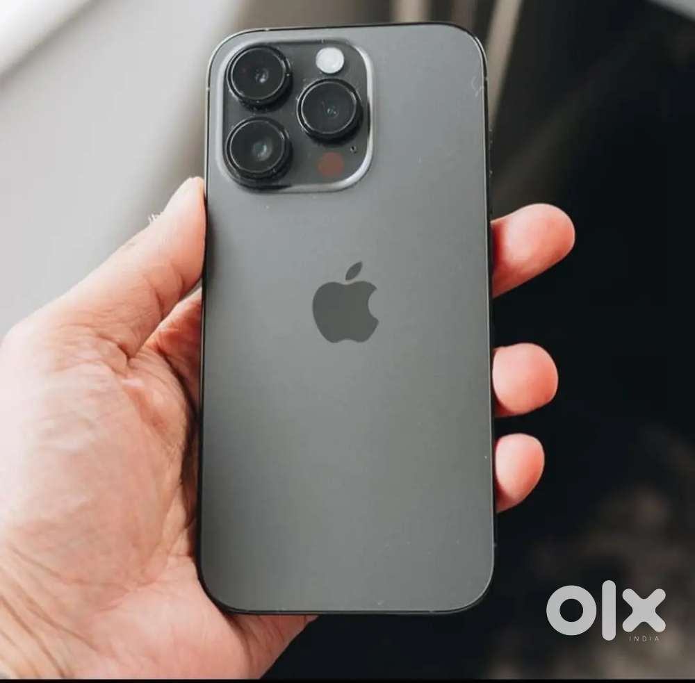 Selling my 6 month old iphone 14 pro need urgent money