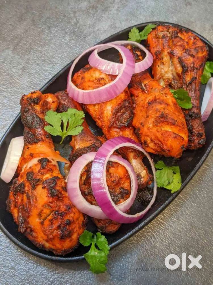 Tandoori and Chinese assistant