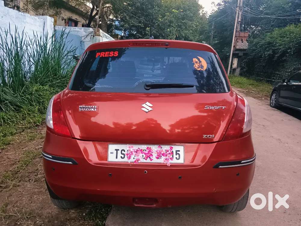 Maruti Suzuki Swift 2013 Diesel 85000 Km Driven