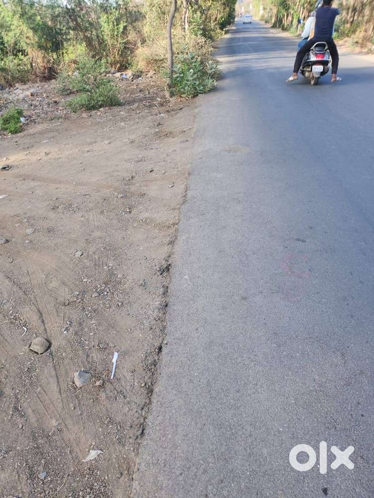 Road Touch Plot Sale in Taloja Phase II