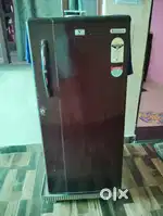 Videocon 185ltr single door fredge 5years old best condition sale 4 *