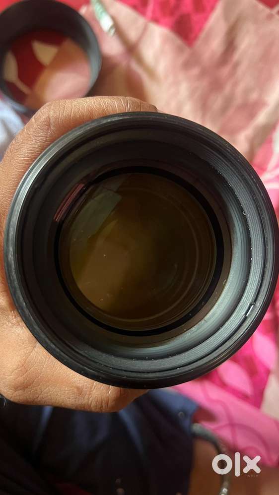 Canon EF 85mm f/1.4L IS USM Lens – Premium Condition!