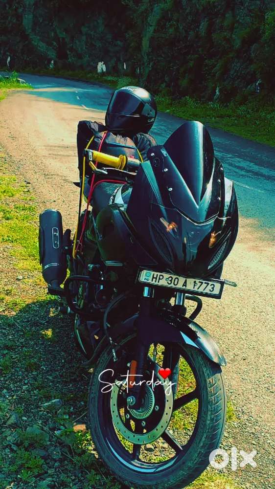 Pulser 220F