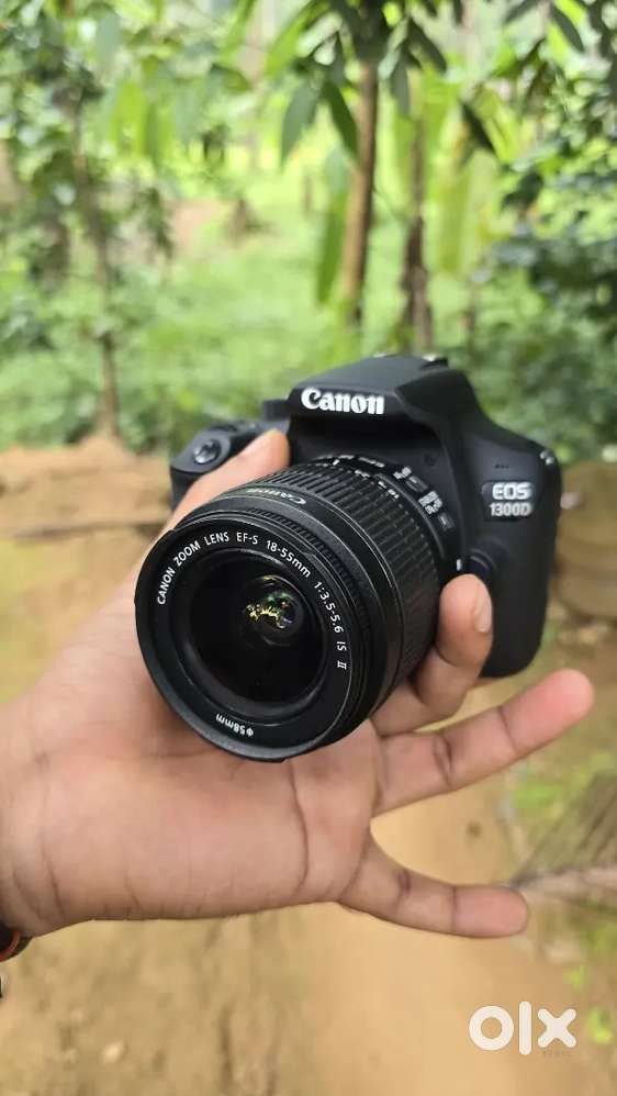 CANON EOS 1300D FOR SALE