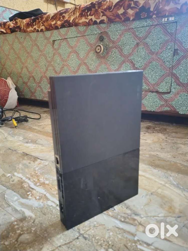 Sony PlayStation 2 (PS2) Slim – Fully Working, With Controller