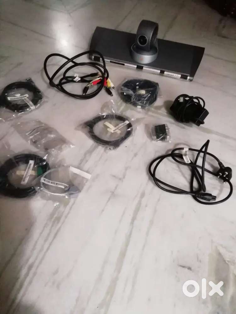 Polycome vedioconference camara set  for rent