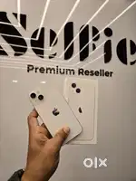100BH just 4months old 128GB iphone 13 white 8months warrantu Potys