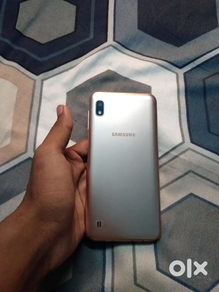 Samsung galaxy a10
