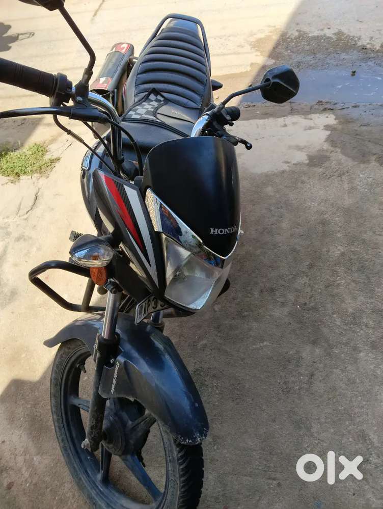Honda CB Shine