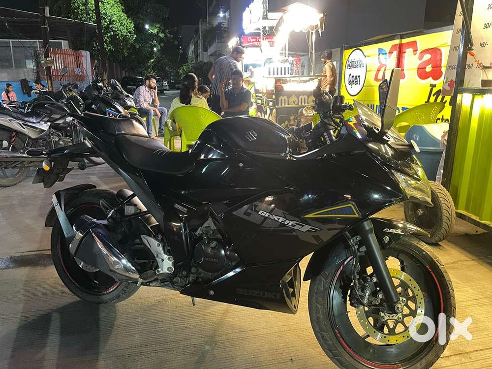 Suzuki gixxer sf 150 , single handed bike , well maintained