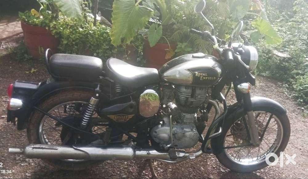 Black beauty Classic Chrome 500 Royal Enfield
