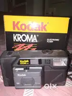KODAK KROMA 35MM CAMERA WITH ELECTRONIC FLASH