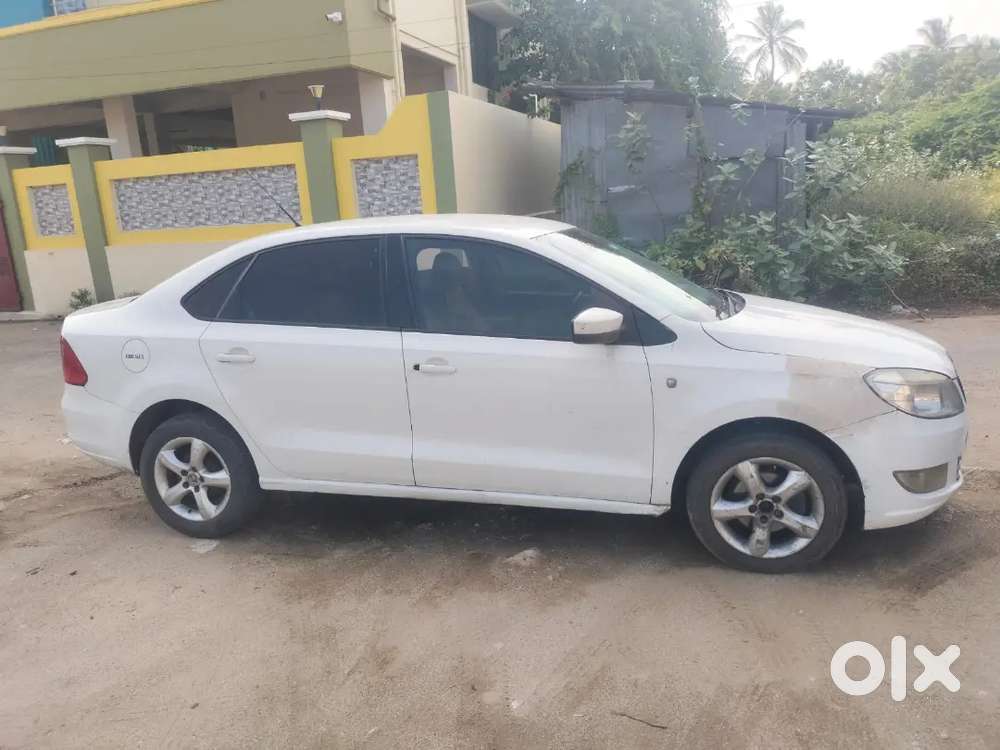 Skoda rapid all spares available