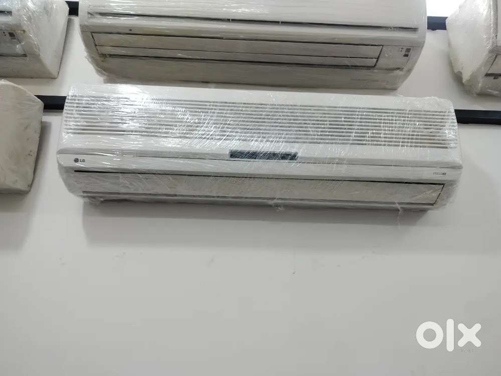 1 ton split AC good condition with warranty 1 year old