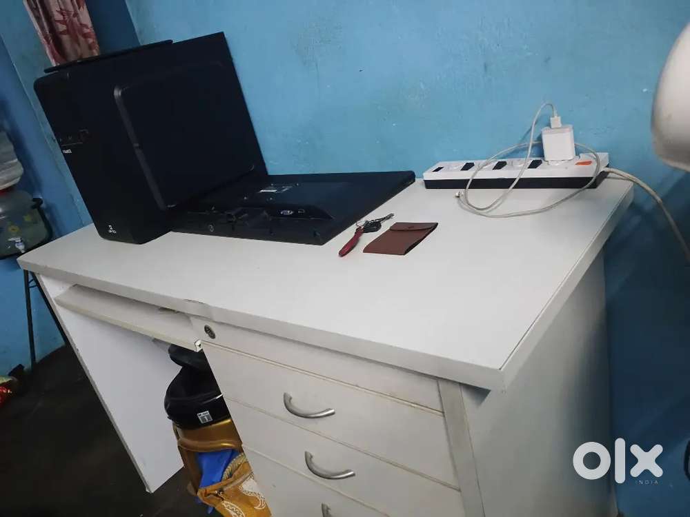Computer sale
