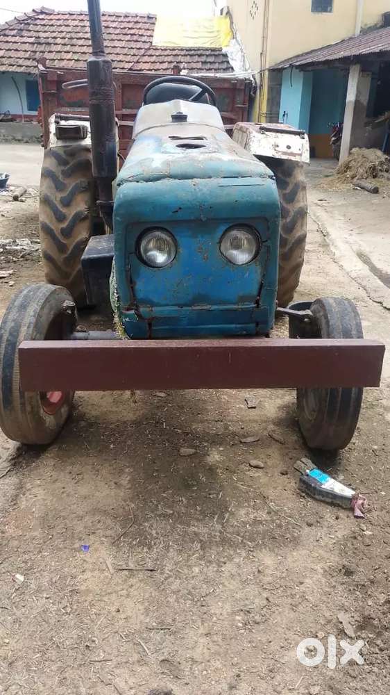 Good condition tractor for sell