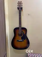 Yamaha F280 Acoustic Guitar – Like New + Free Bag (Negotiable)