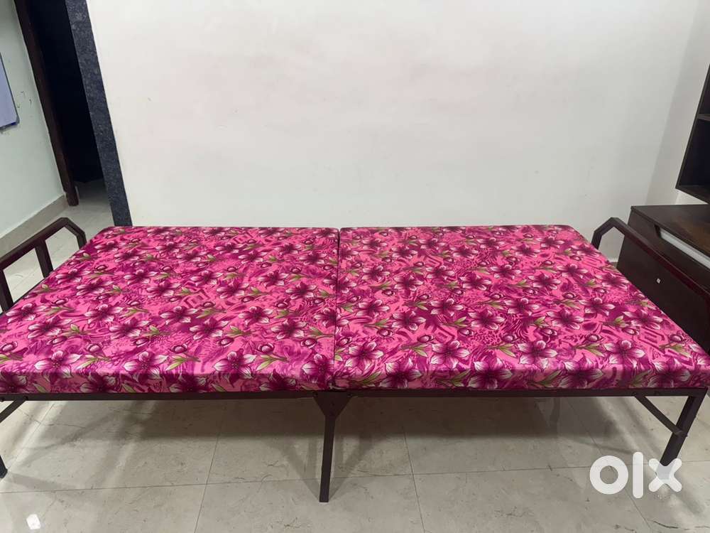 6x3 folding cot with 3inch bed