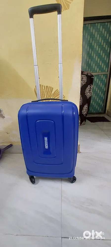 American Tourist Travel Bag