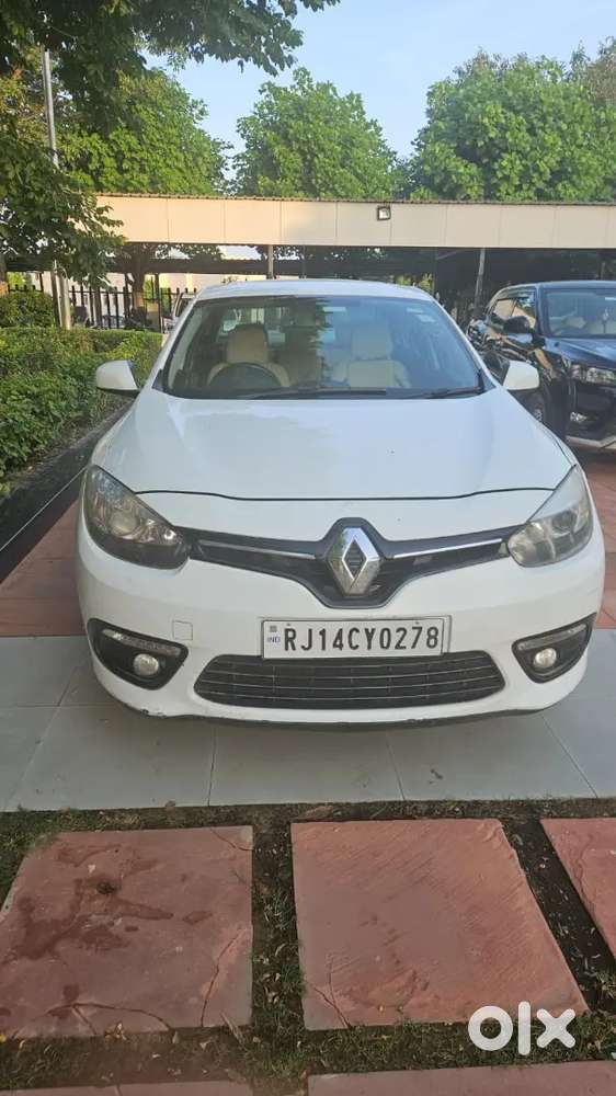 Renault Fluence 2015 Diesel 136000 Km Driven
