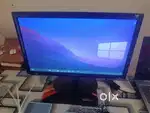 SAMSUNG MONITOR MINT CONDITION