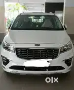 Kia Carnival Premium, 2021, Diesel