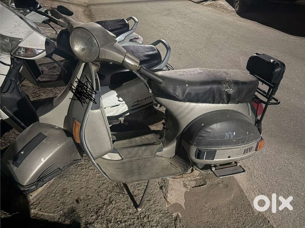 LMV NV 4 Stroke for sale 2011 model for 5000