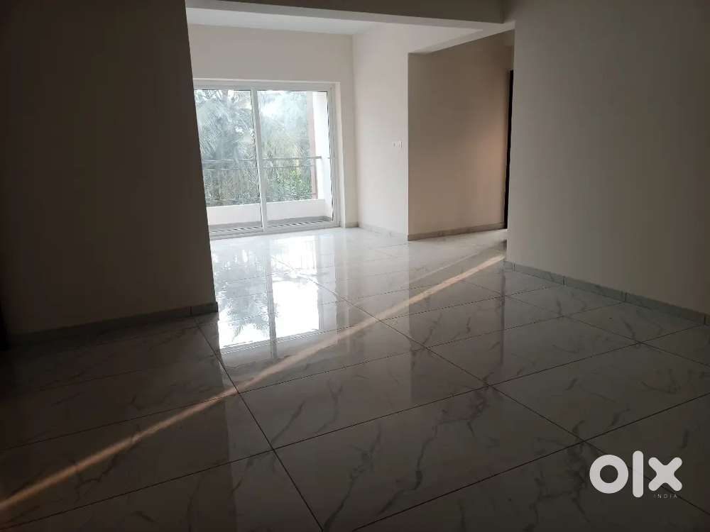 Sale 380 sqft Comercial shop yayadi Air port road