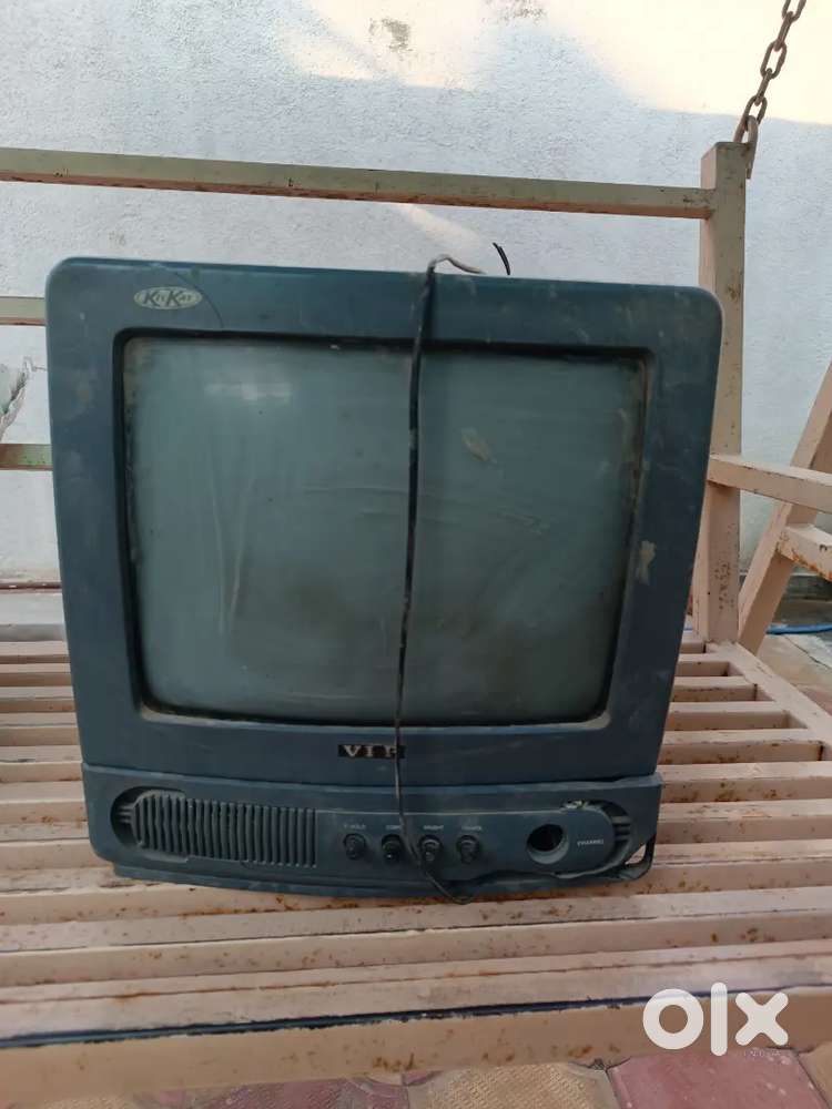 VIP Antique TV black And White