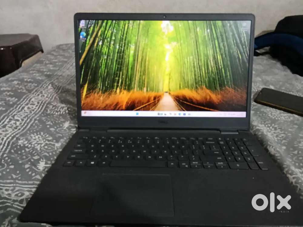 Dell Vostro i3 10 gen in good condition