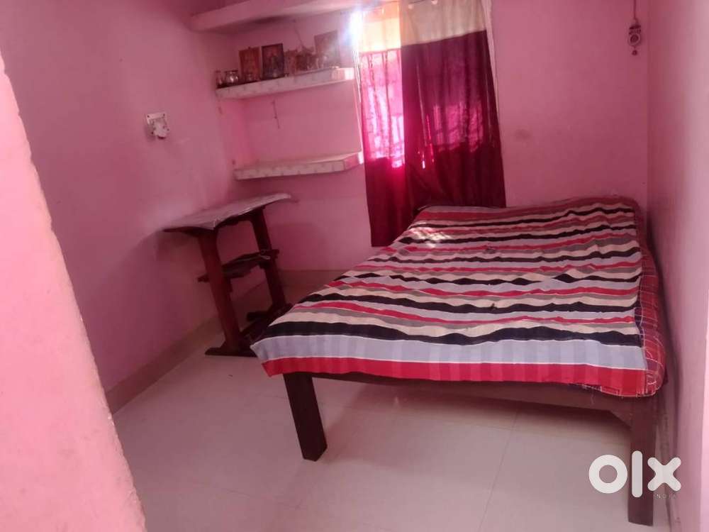 1 room 1 kitchen semifurnished, for rent in Mango, Azadbasti