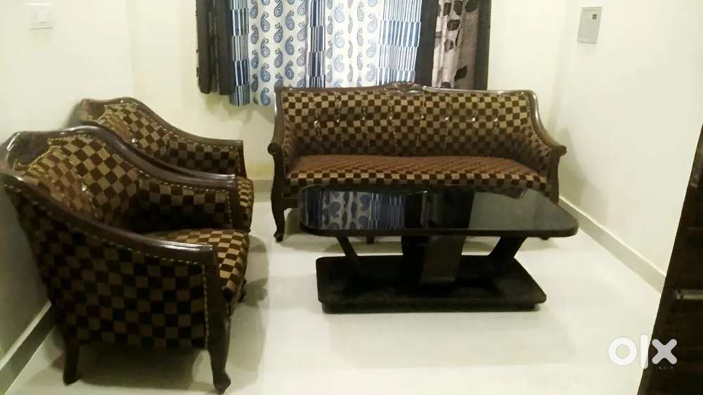 FULLY FURNISHED 1 BHK GROUND FLOOR IN DIVINE GLOBAL SECTOR 115 MOHALI