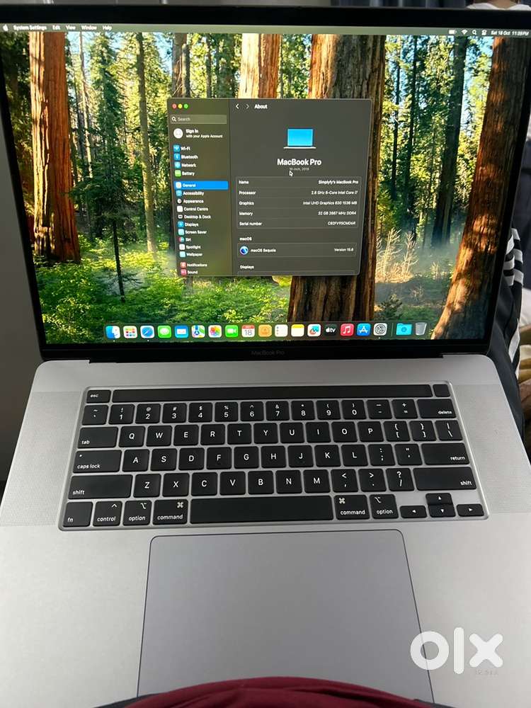 Apple Macbook Pro 2019 with TouchBar